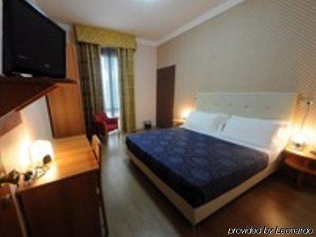 Hotel Riviera マリーナ・ディ・ラヴェンナ 部屋 写真